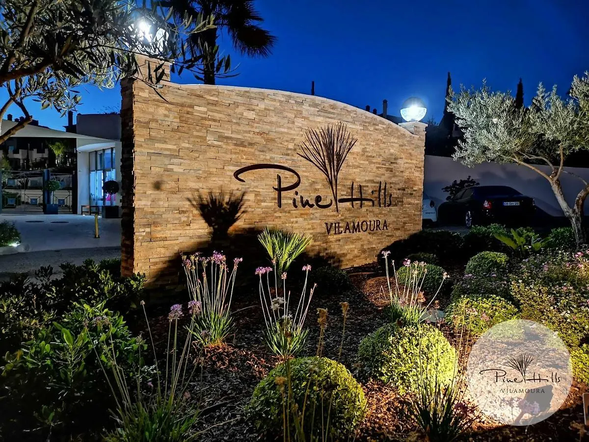 Pine Hills Vilamoura Quarteira 4*,